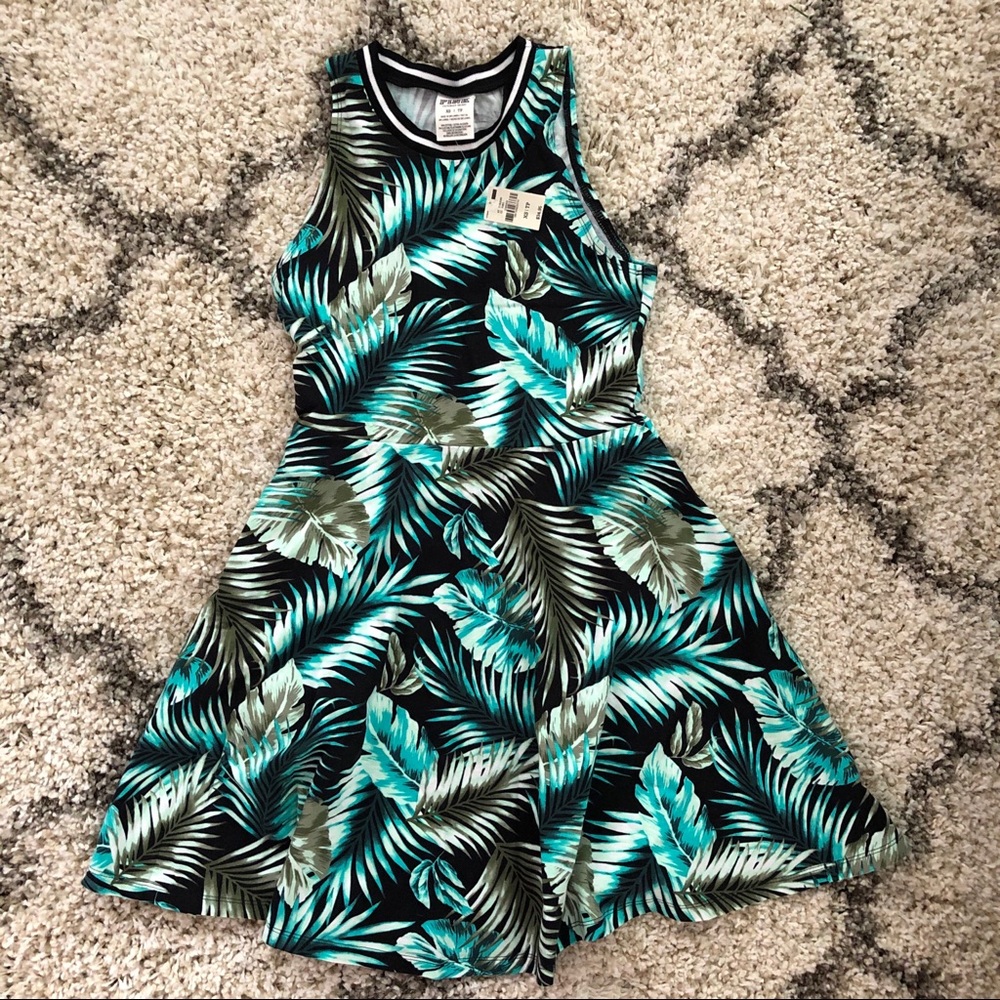 🌴VS PINK Palm Skater Dress🌴